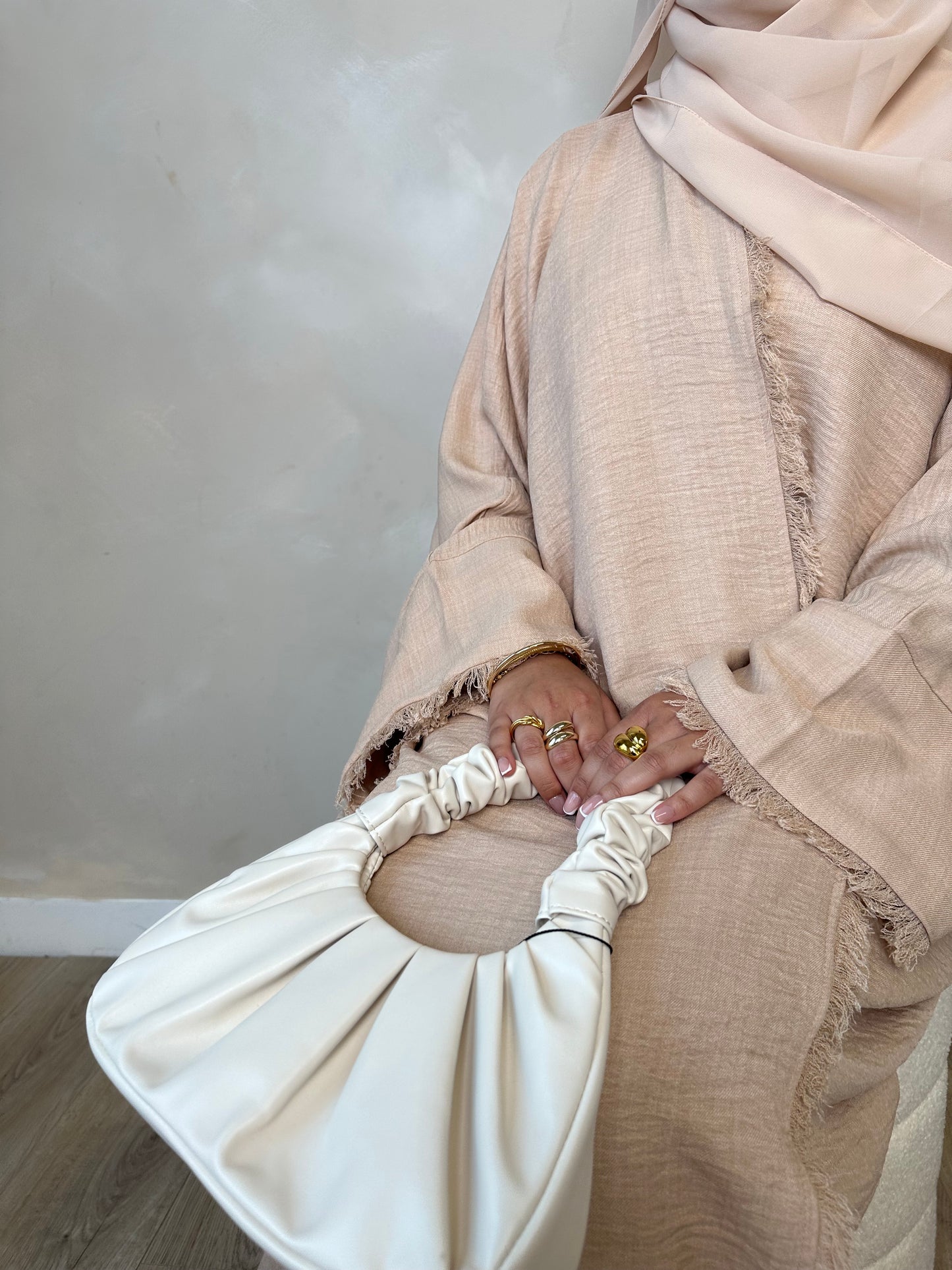 Frayed Soft linen abaya