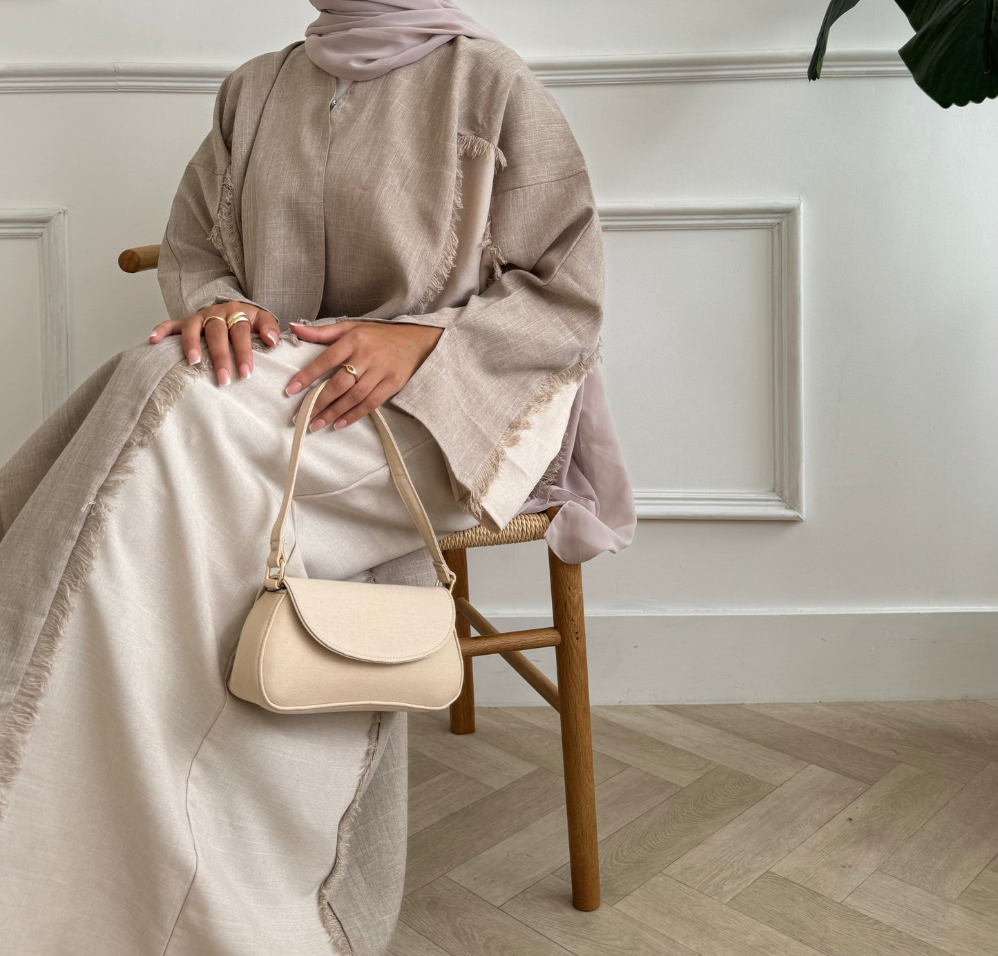 Pearly Sand Open Abaya