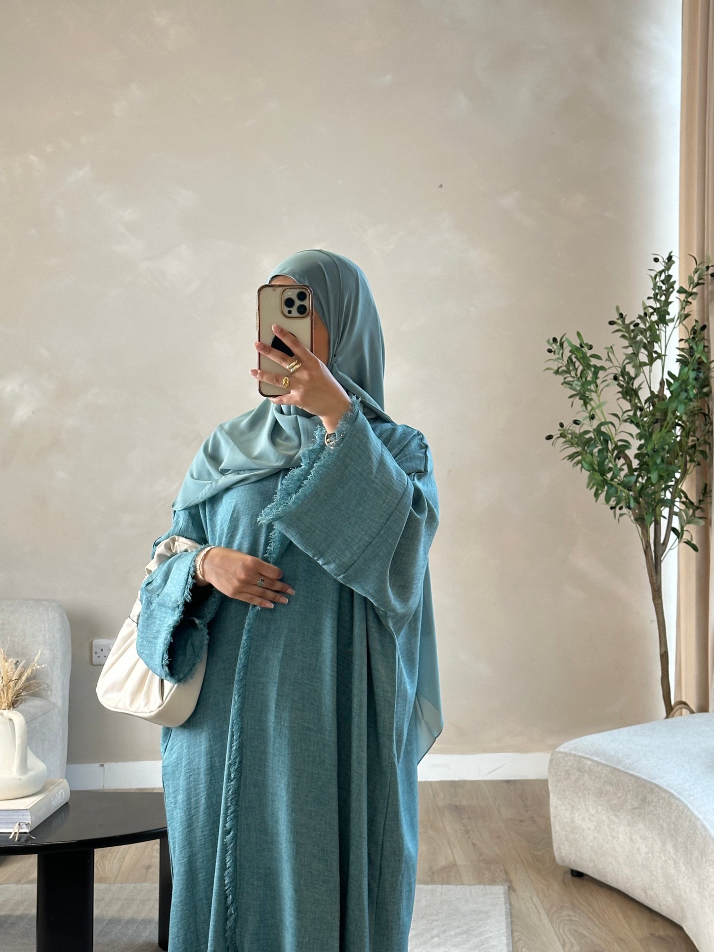 Frayed Soft linen abaya